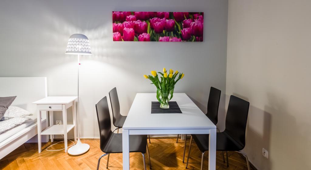 Sereno Apartments Krakau Zimmer foto